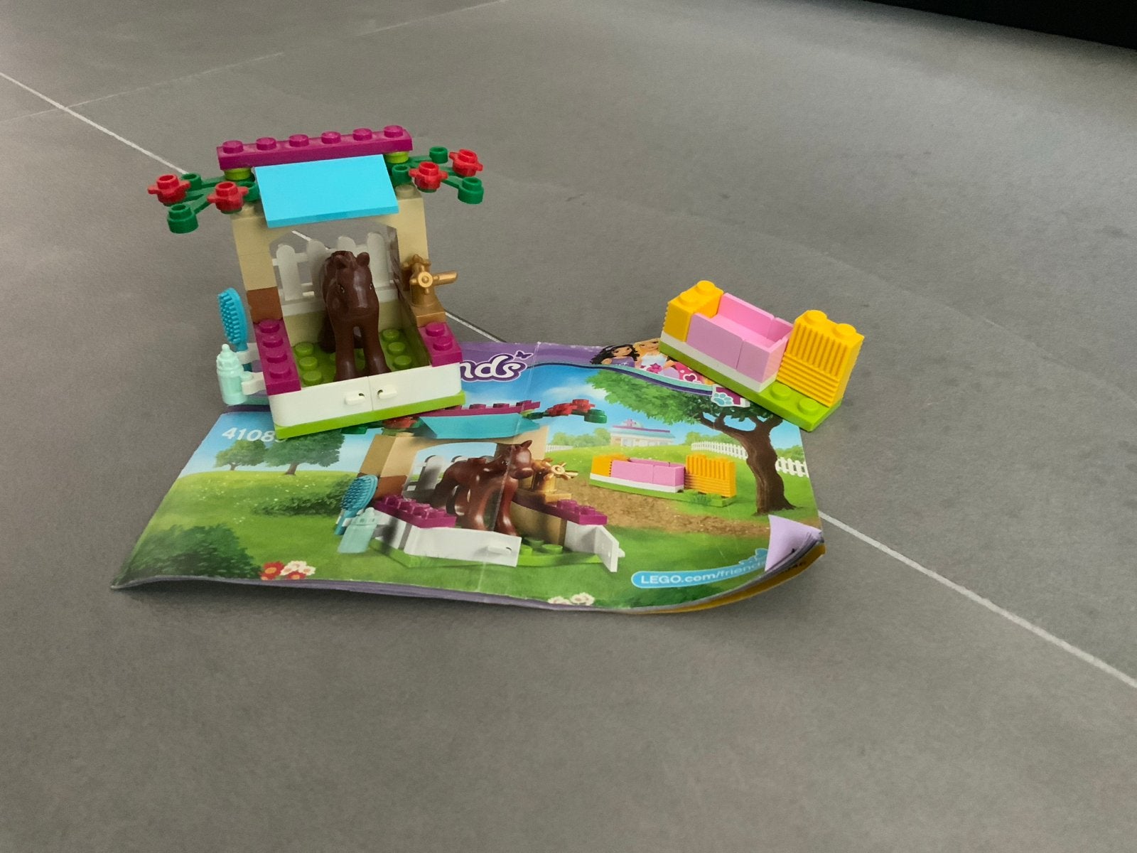 Lego Friends 41089: Kleine Paardenstal - Zo goed als nieuw, Lego, Friends, Ophalen of Verzenden, Zo goed als nieuw