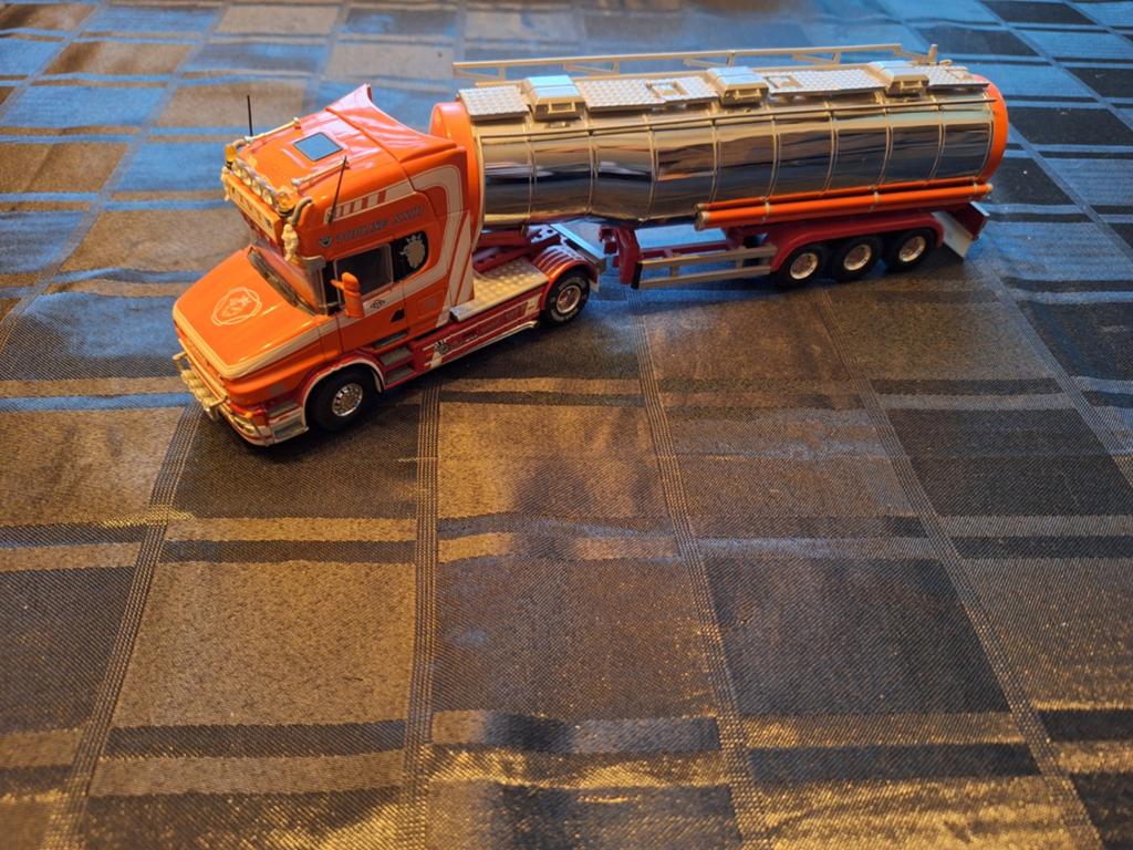 Tekno Scania TVT, Hobby en Vrije tijd, Modelauto's | 1:50, Ophalen of Verzenden, Zo goed als nieuw, Bus of Vrachtwagen, Tekno
