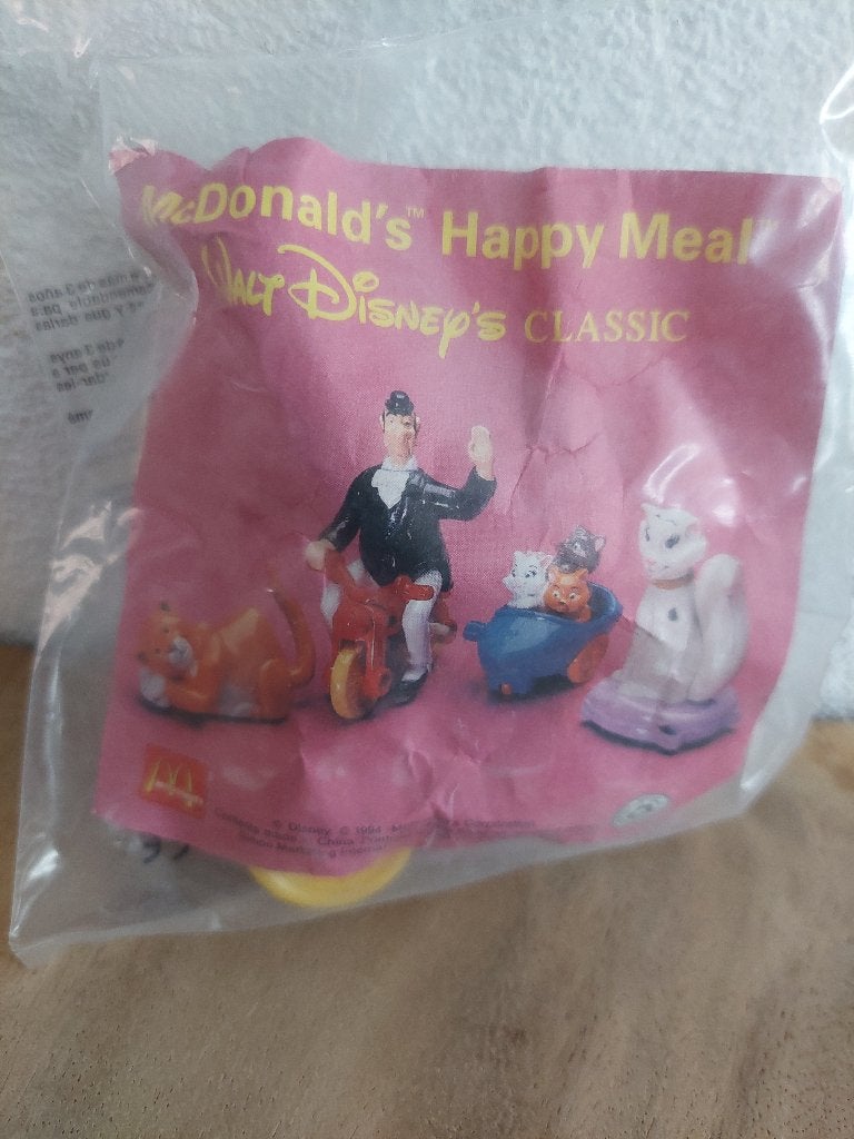 Vintage McDonalds Happy Meal: Disney Aristokatten nieuw, Verzamelen, Disney, Beeldje of Figuurtje, Ophalen of Verzenden, Disney