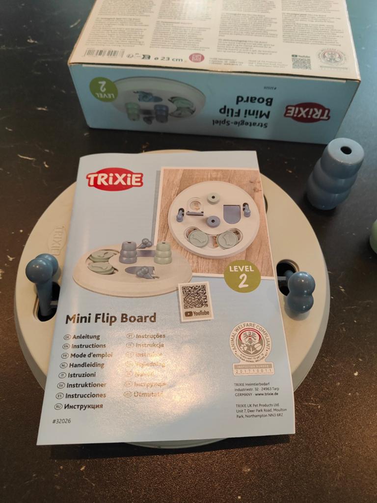 Trixie Mini Flip board level 2, strategiewerk, puzzel hond, Ophalen of Verzenden, Zo goed als nieuw, Intelligentiespeelgoed