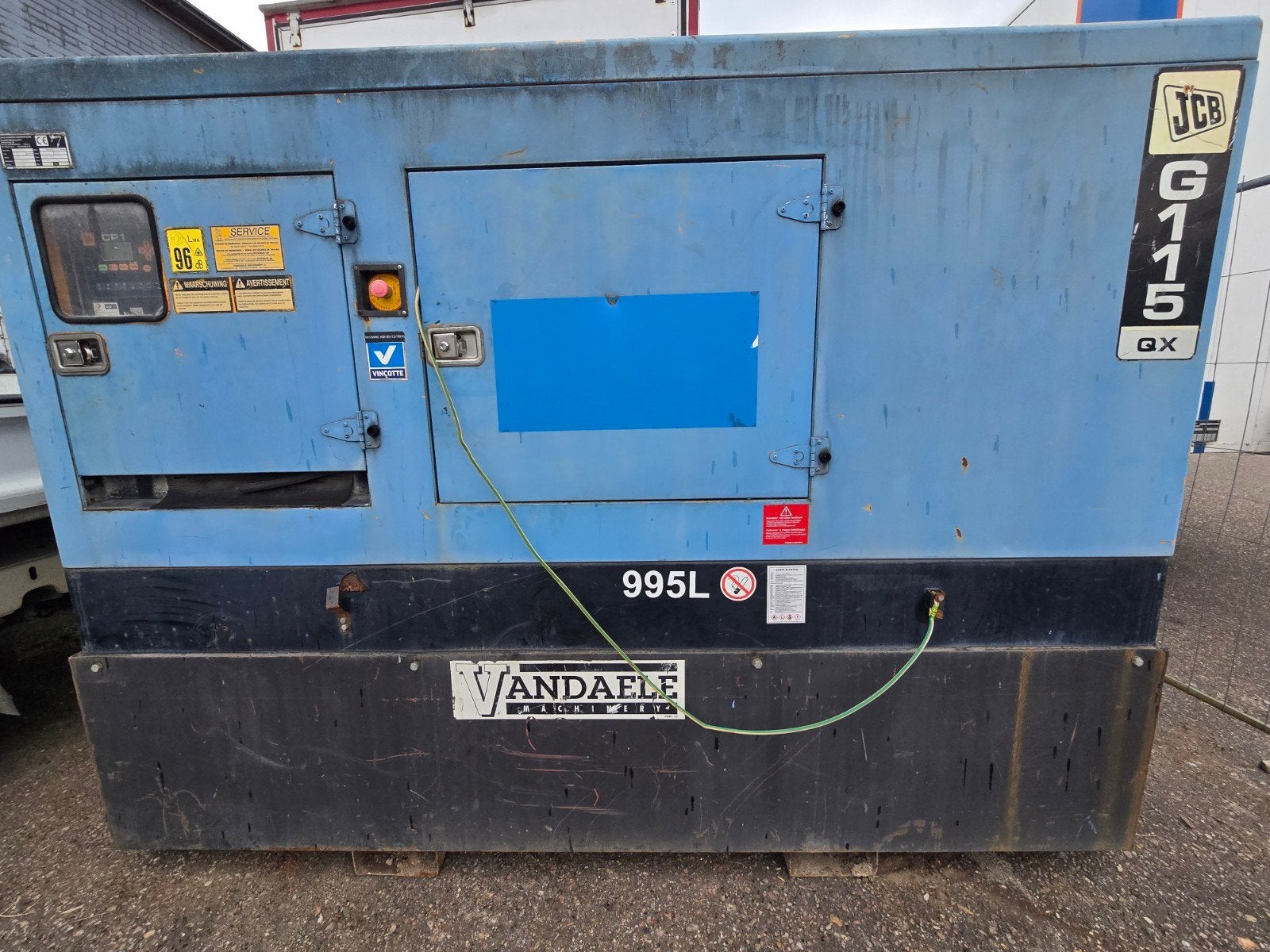 JCB G115QX Generator - 115kVA, 400V, JCB Motor, 995L, Gebruikt, Dieselolie, Geluidgedempt, Ophalen of Verzenden