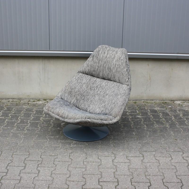 Artifort F510 draaifauteuil, stoffeerobject !, Gebruikt, Onbekend, 75 tot 100 cm, Stof