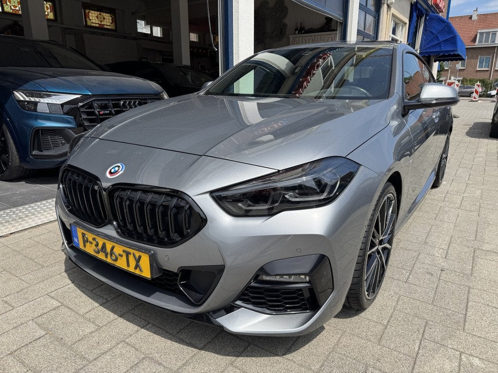 BMW 2 Serie Gran Coupé 218i M SPORT Edition NL AUTO.FULL OP, Auto's, BMW, 136 pk, Gebruikt, Euro 6, 1350 kg