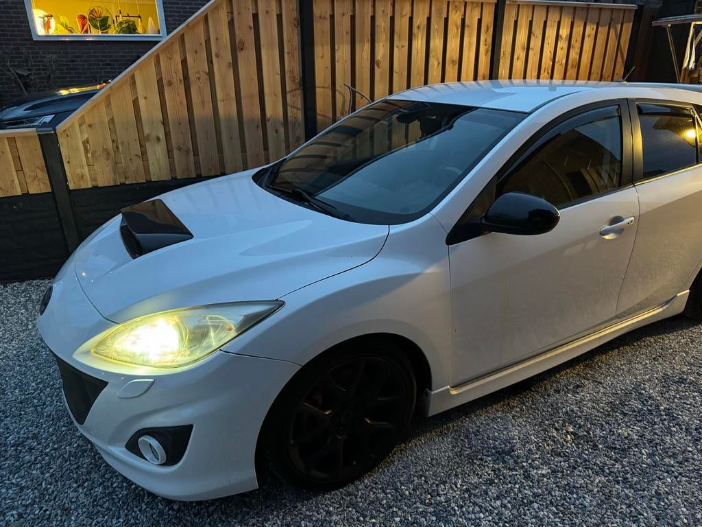 Mazda 3 MPS. 2010 Wit, 1360 kg, 10 km/l, 75 €/maand, Particulier