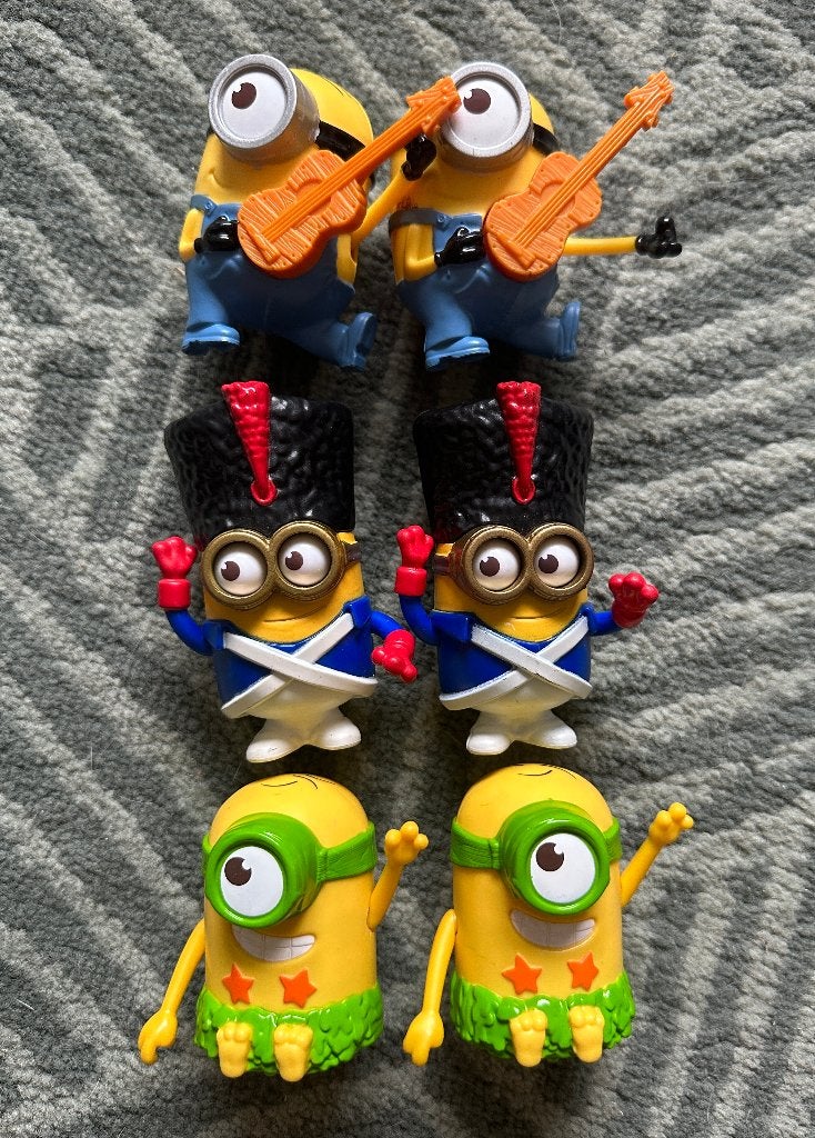 6 dubbele Minions figuren poppetjes 6 cm groot, Verzamelen, Ophalen of Verzenden, Nieuw