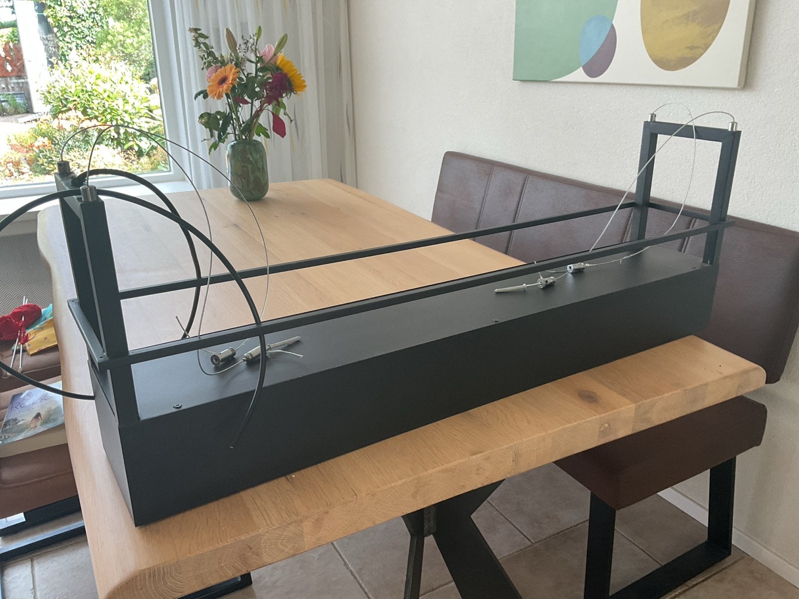 Moderne zwarte hanglamp met 4 spots (100x18x35 cm), Ophalen, Zo goed als nieuw, Metaal, Overige fittingen
