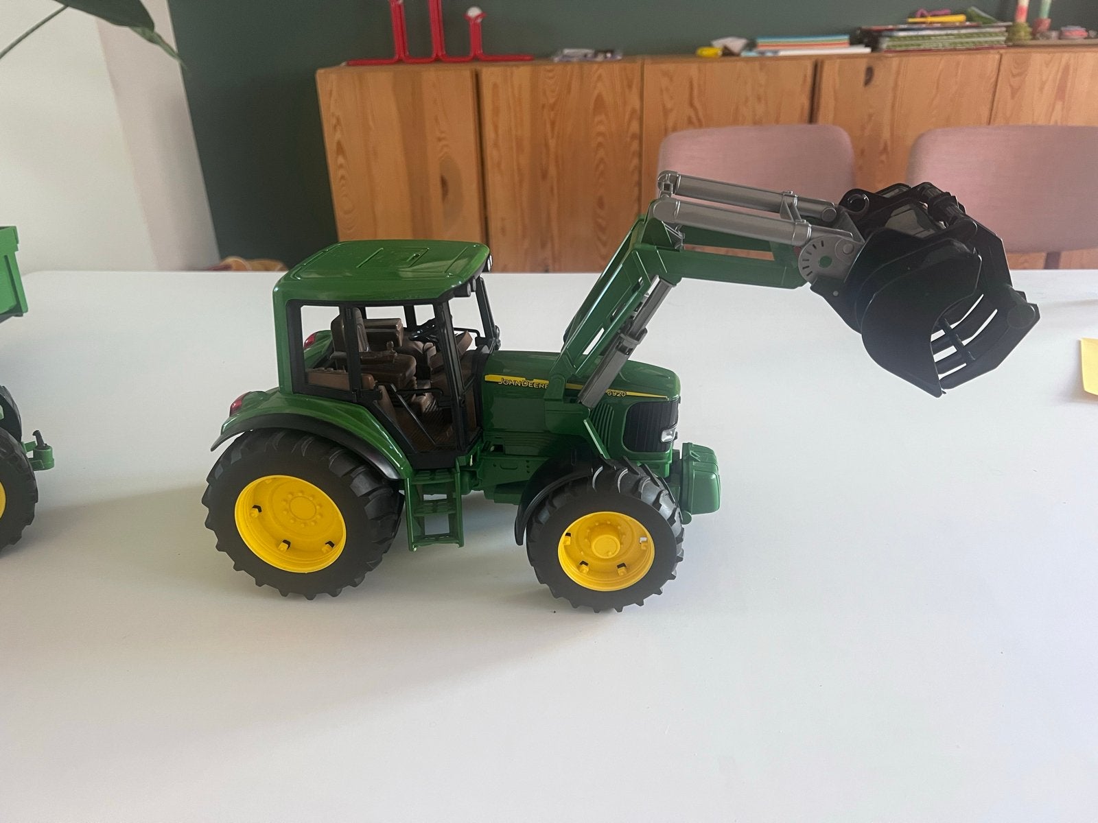 Bruder John Deere 6920 met voorlader, Ophalen, Gebruikt