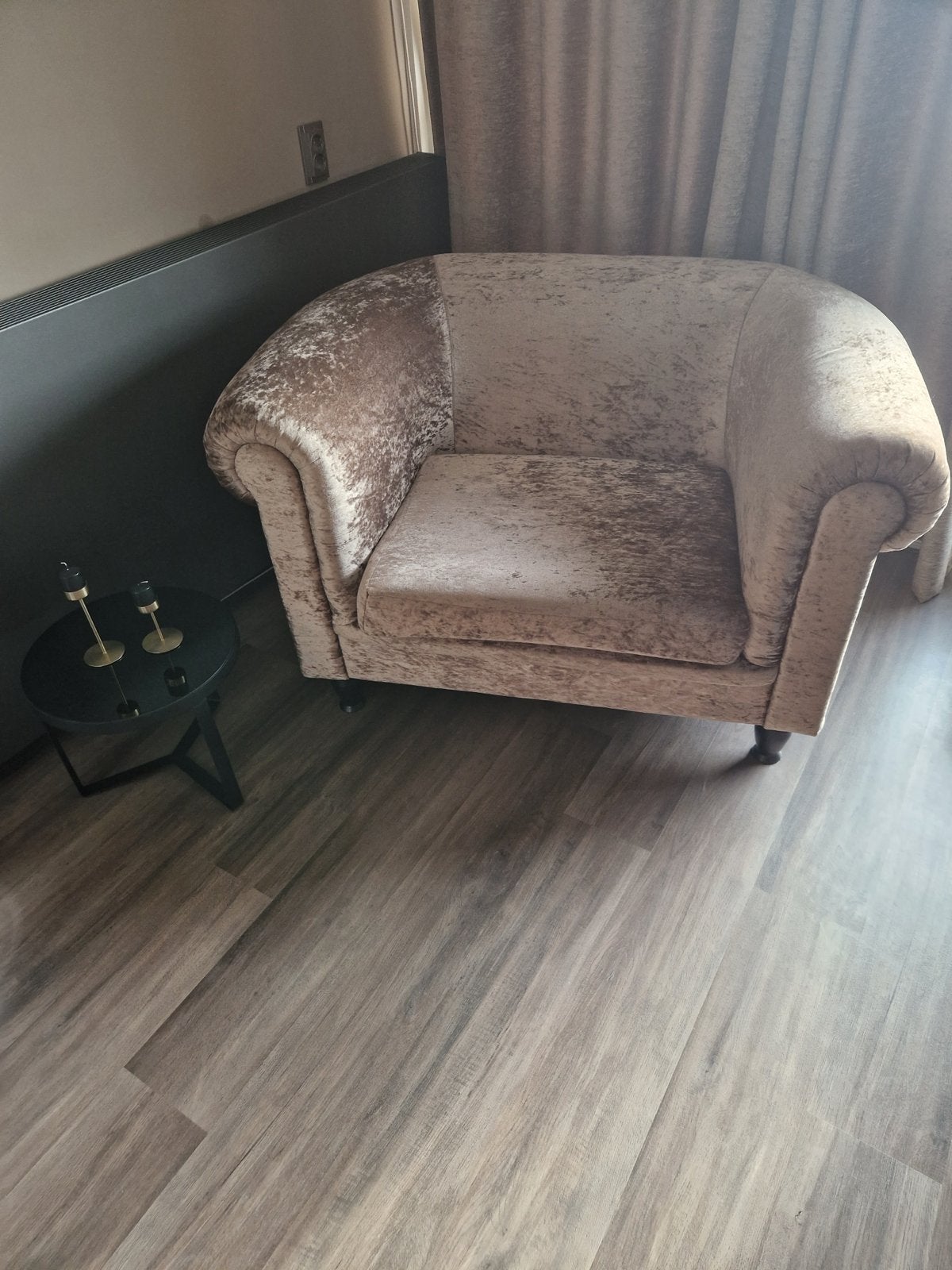 Love Seat taupe velvet - 1.25m breed, 90cm diep, Ophalen, Gebruikt, Tweepersoons, 75 tot 100 cm
