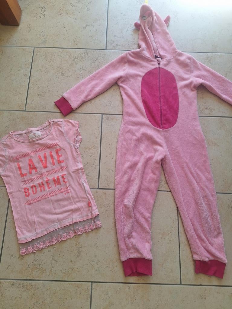 Roze eenhoorn onesie en Cars T-shirt maat 128, Ophalen of Verzenden, Gebruikt, Cars, Meisje