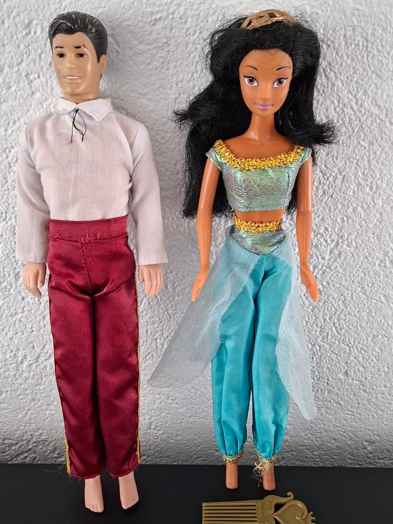 Simba Toys  Kevin en Simba Toys Disney  Jasmine, Ophalen of Verzenden, Gebruikt, Pop