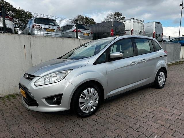 Ford Grand C-Max 1.6 EcoBoost Trend/150 PK/NAVI/CRUISE/PDC/A, Auto's, Ford, Voorwielaandrijving, Gebruikt, Zwart, 4 cilinders