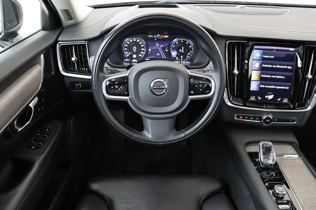 Volvo V90 B4 (M-HYBRID) INSCRIPTION -PANO.DAK|HARMAN/KARDON|, Auto's, Volvo, 12 maanden, Euro 6, 4 cilinders, 1731 kg