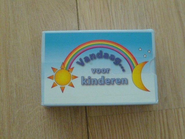 D Nijssen - Vandaagkaarten voor kinderen, Ophalen of Verzenden, Zo goed als nieuw, Overige onderwerpen, Achtergrond en Informatie