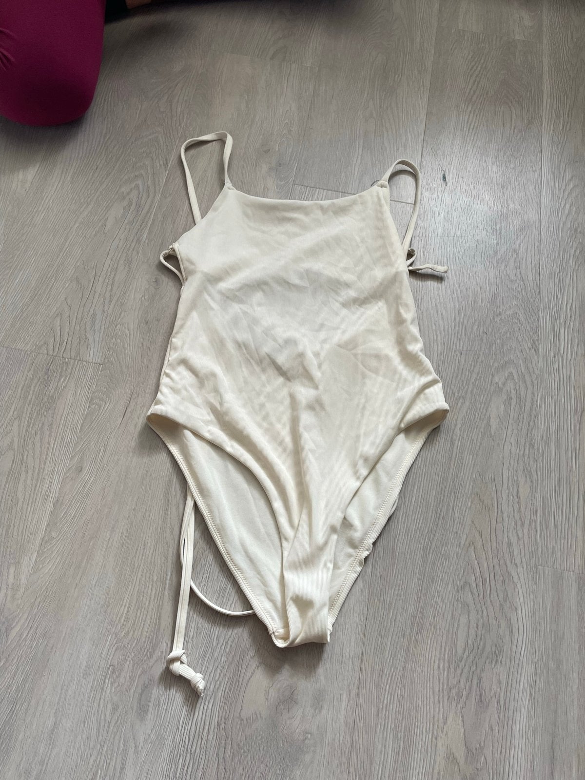Primark Badpak maat 38, Kleding | Dames, Badmode en Zwemkleding, Ophalen of Verzenden, Zo goed als nieuw, Beige, Badpak
