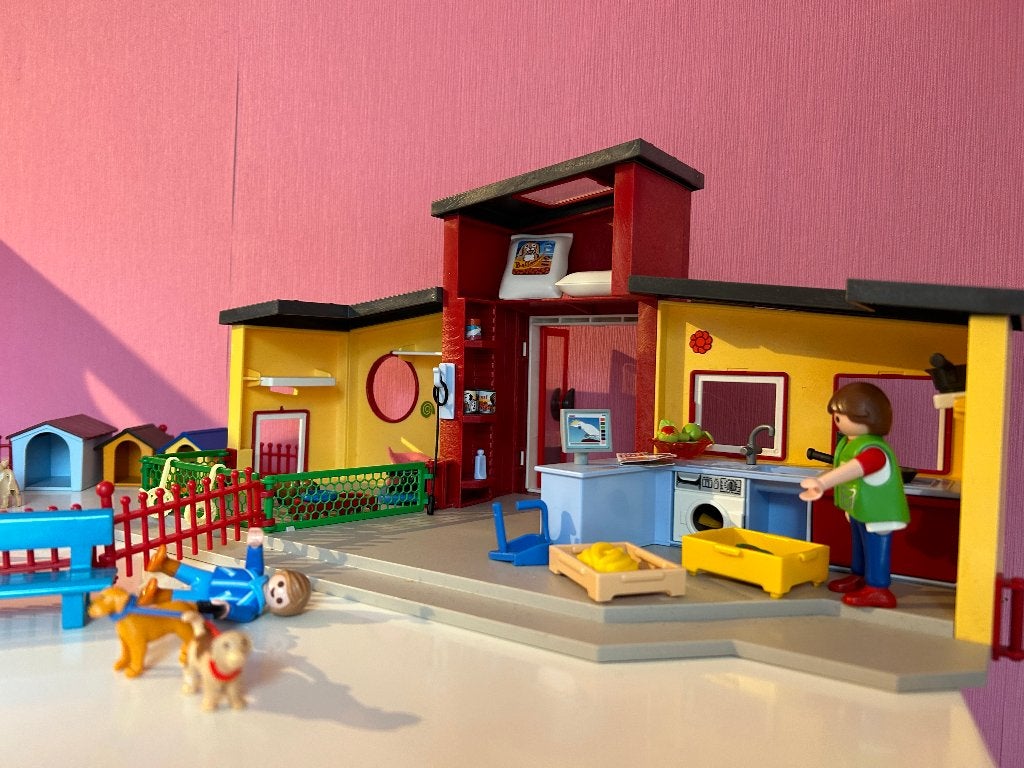 Playmobil Dierenpension met veel accessoires, Ophalen, Gebruikt, Gebouw, Complete set