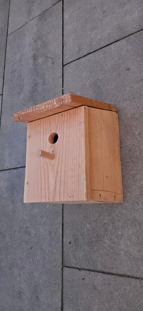 Solide Vogelhuisje voor Koolmees - 20x33x30cm, Ophalen, Gebruikt