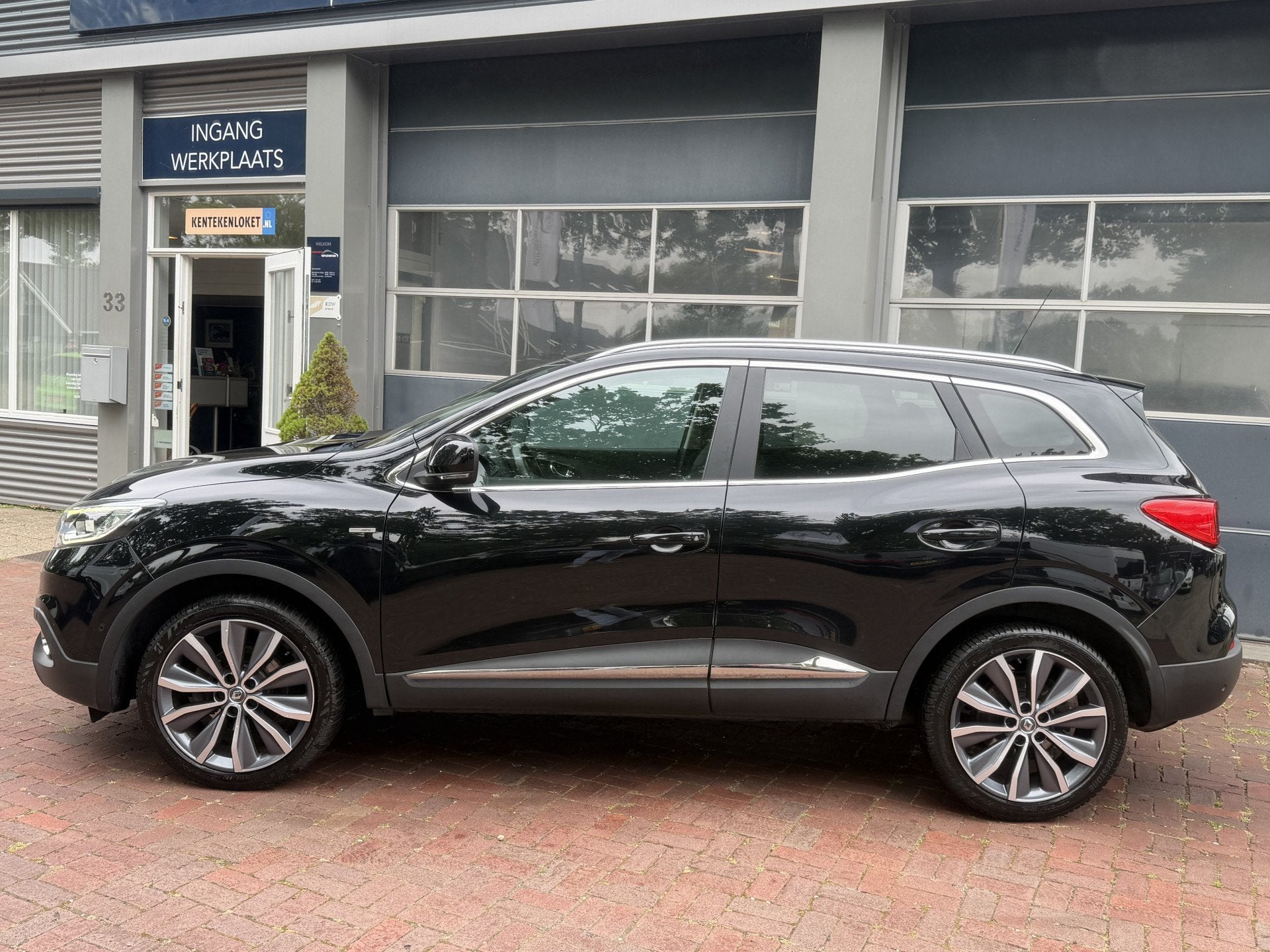Renault Kadjar 1.2 TCe Bose Bj 2016 Km 149.000 Nap 2e eigen, Voorwielaandrijving, Kadjar, Gebruikt, 4 cilinders
