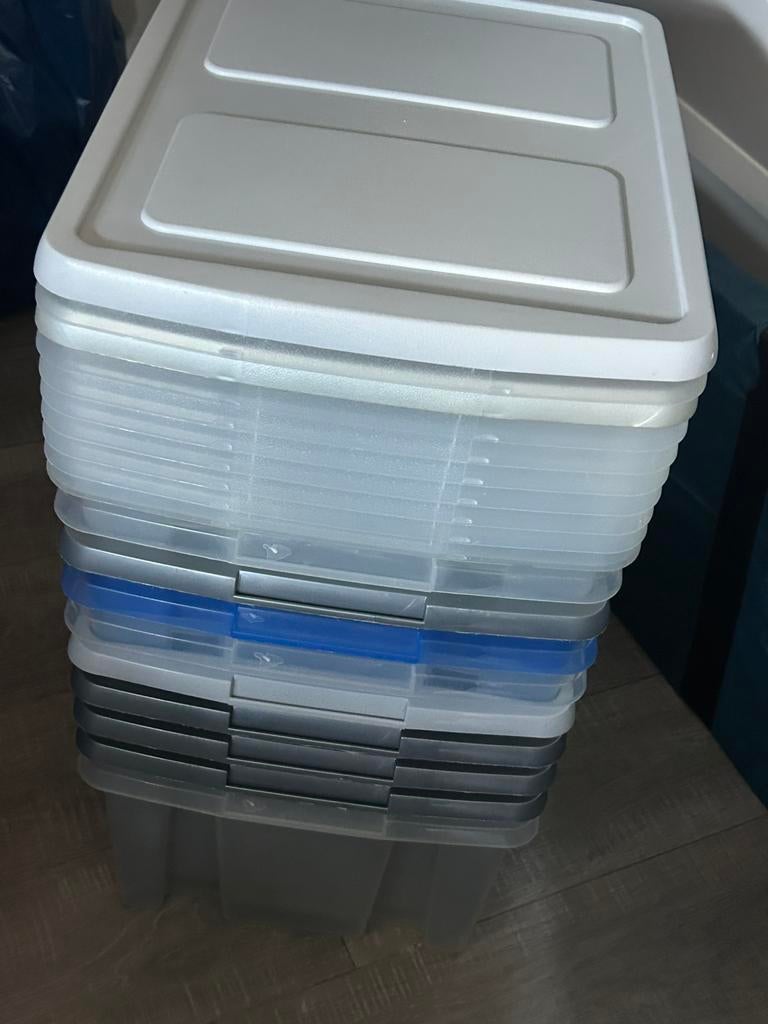 Plaatic opbergbakken met deksel 20 stuks curver, Ophalen, Gebruikt