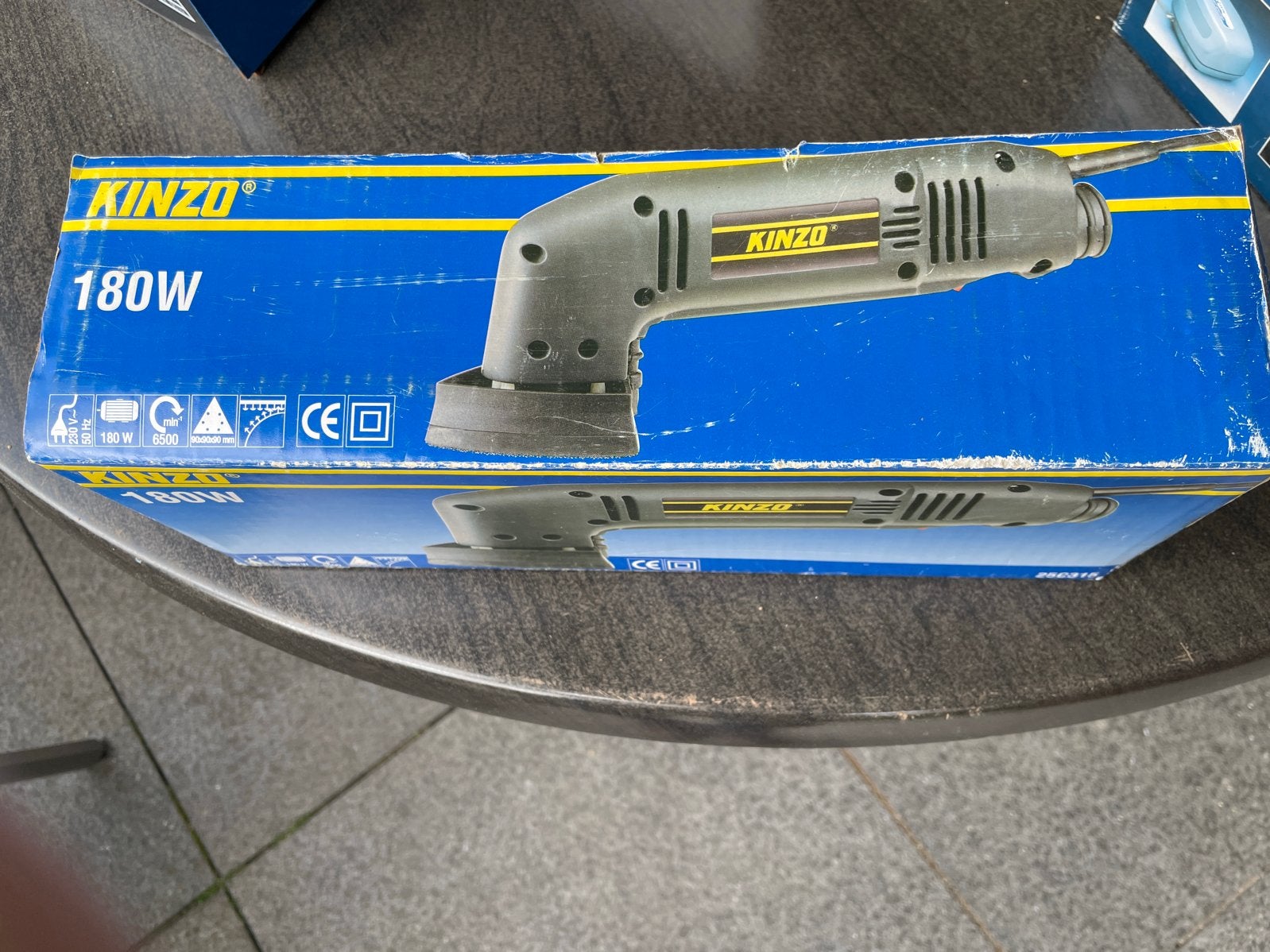 Kinzo 180W Schuurmachine - Nieuw in doos, Ophalen, Zo goed als nieuw