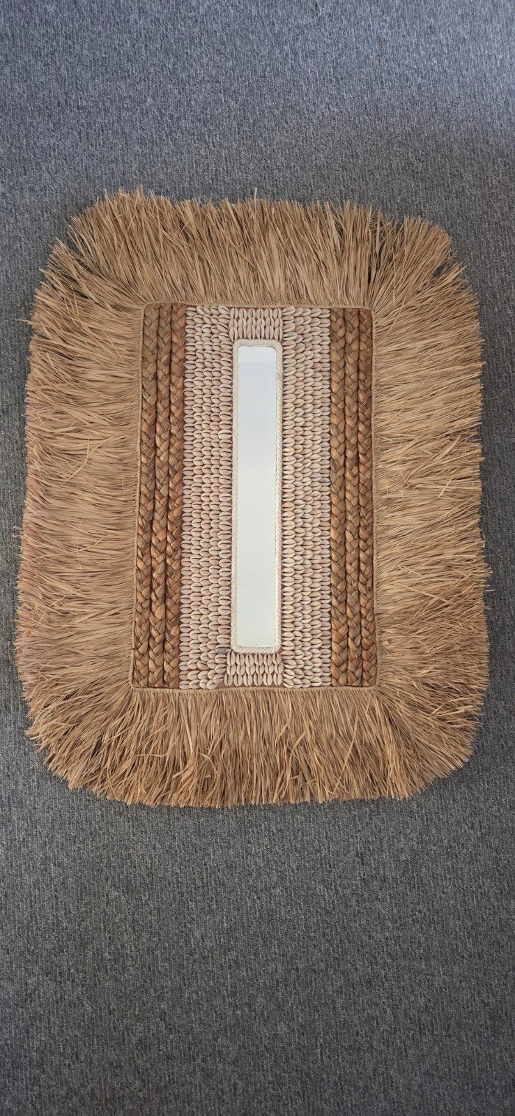 Handgemaakte Balinese spiegel met schelpen en raffia, Ophalen
