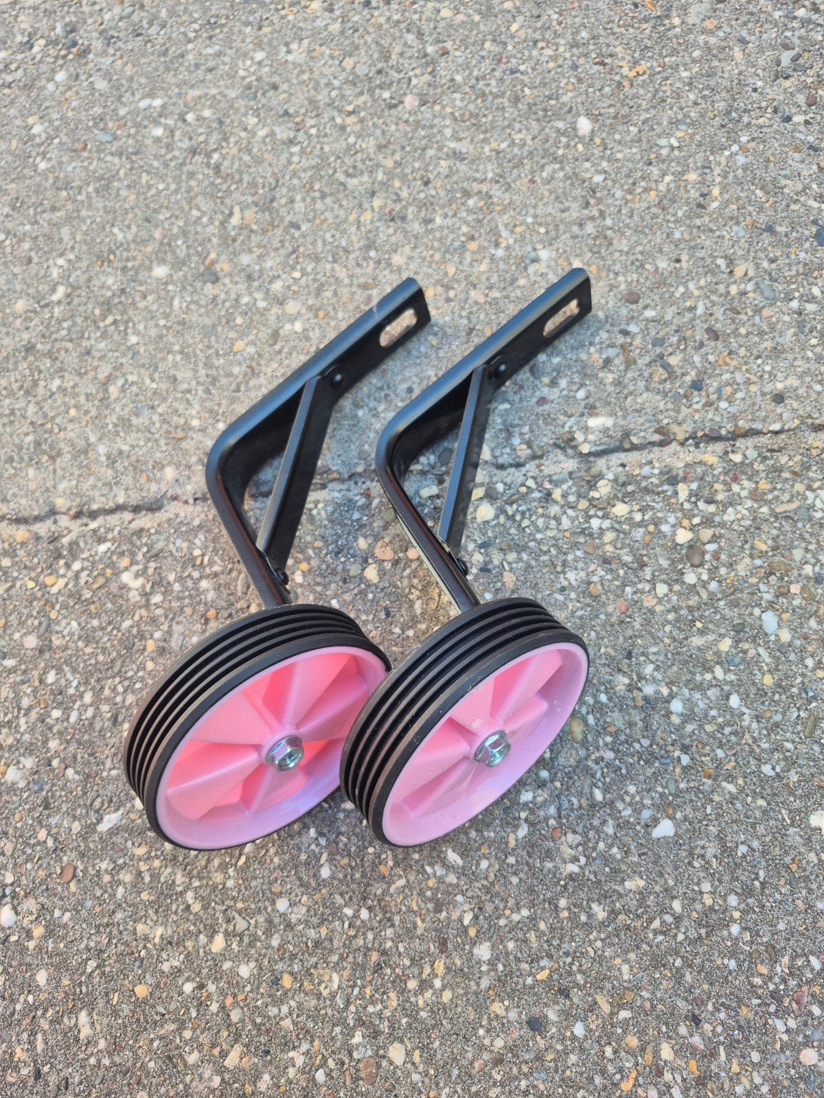 Roze zijwieltjes voor kinderfiets, Ophalen, Zo goed als nieuw, Onbekend