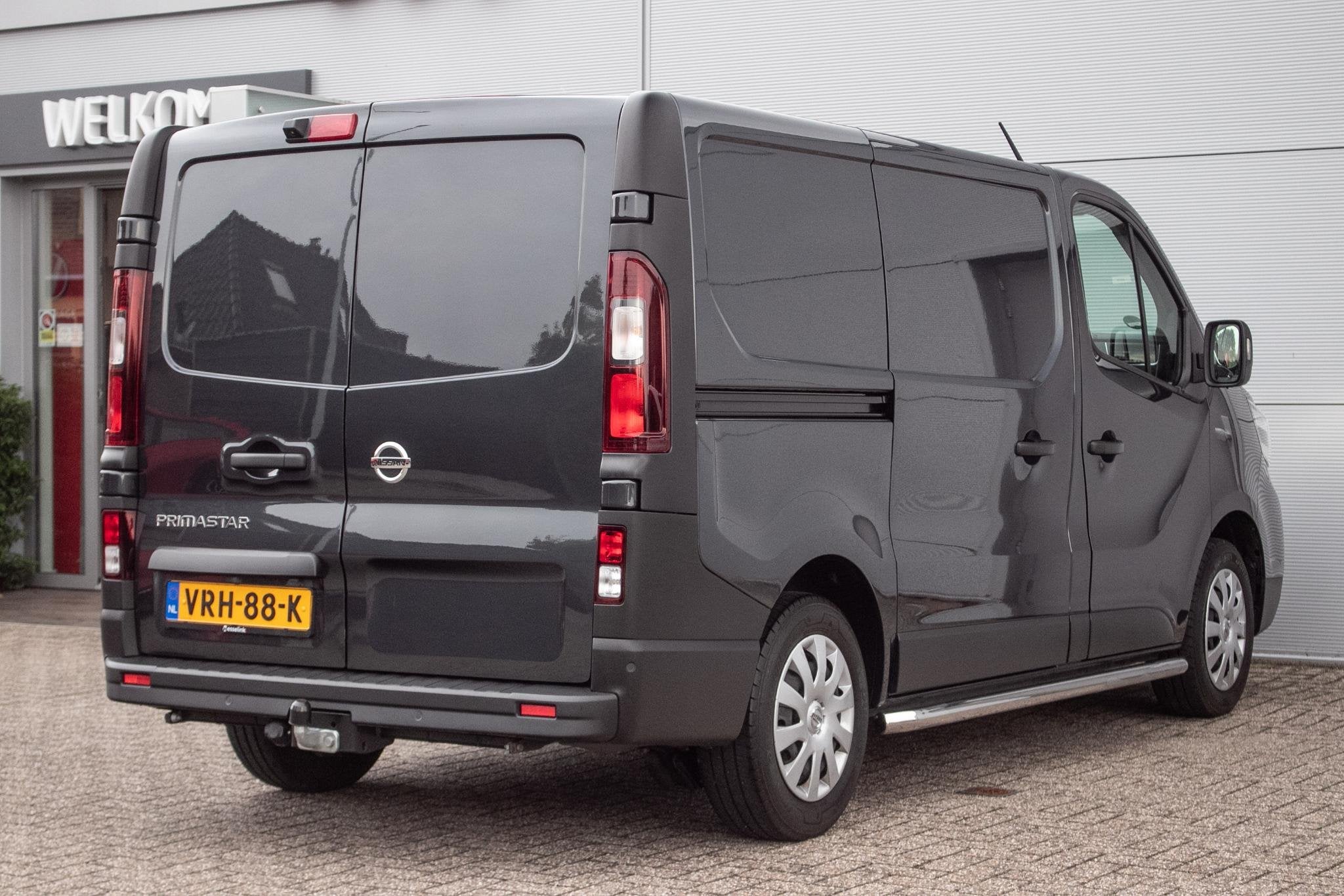 Nissan Primastar 2.0 dCi L1H1 Acenta - Trekhaak | BTW | Crui, Voorwielaandrijving, Dealer onderhouden, Stof, Gebruikt