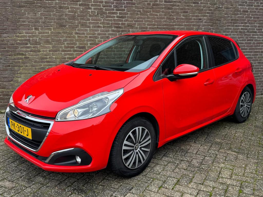 Peugeot 208 1.2 PureTech Blue Lease Navi Carplay Cruise-Cont, Voorwielaandrijving, Gebruikt, 1199 cc, 82 pk