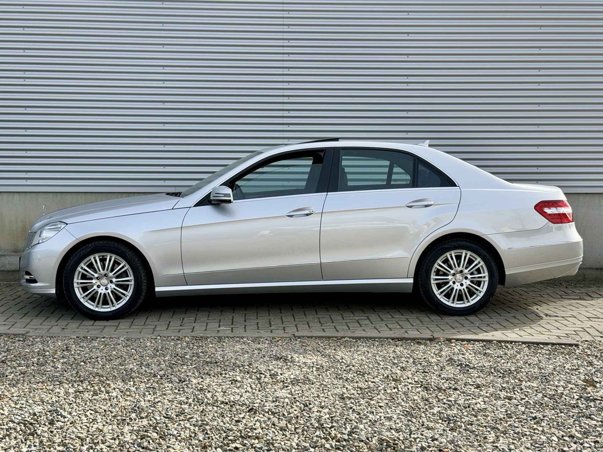 Mercedes-Benz E-klasse 350 CGI Avantgarde 306 pk [ fm navi,, Automaat, Euro 5, Achterwielaandrijving, Gebruikt