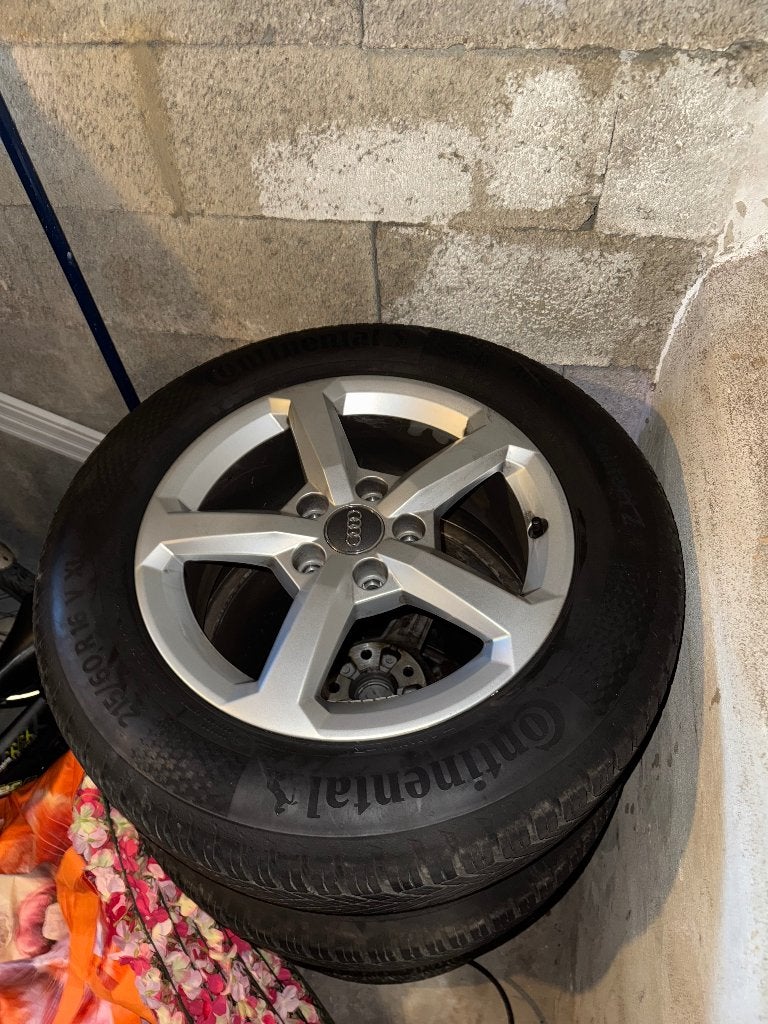 Audi velgen met banden, Auto-onderdelen, Ophalen, All Season, Banden en Velgen