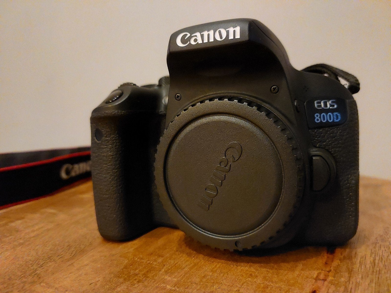 Canon EOS 800D Spiegelreflexcamera - Zo goed als nieuw, Audio, Tv en Foto, Spiegelreflex, Canon, Zo goed als nieuw, Ingebouwde flitser