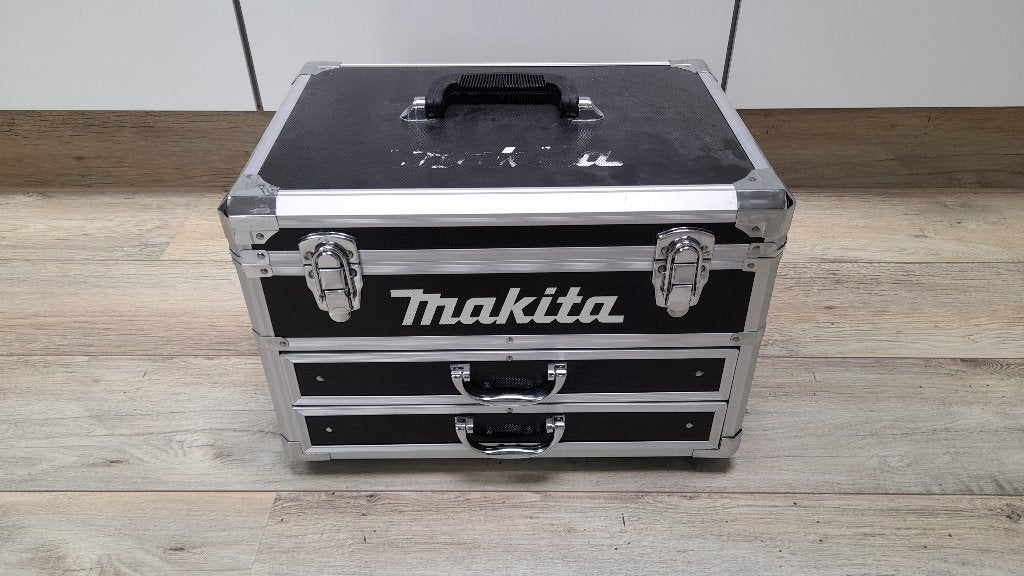 Makita accu boor in kist., Ophalen, Gebruikt, Boor- en Schroefmachine, Variabele snelheid