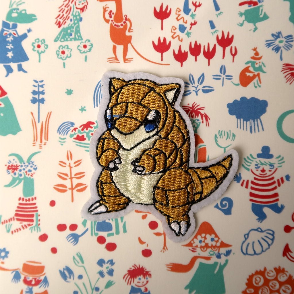 Pokemon Sandshrew opstrijkplaatje patch badge embleem applic, Verzenden, Nieuw, Overige applicaties