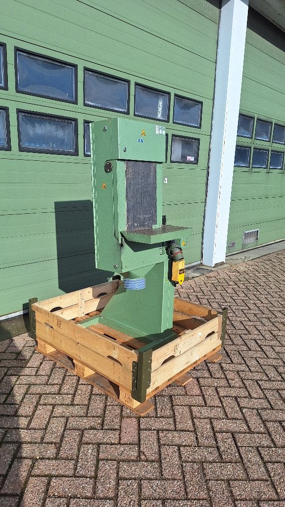 Verticale bandschuurmachine, Rema, BS300 380V, Ophalen, Gebruikt, Bandschuurmachine, Industriepark 2a 9351PA Leek