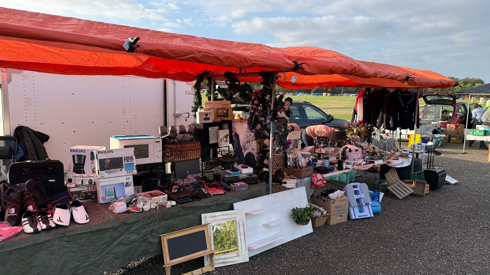 Rommelmarktspullen voor maar liefst 2 kramen!, Diversen, Ophalen