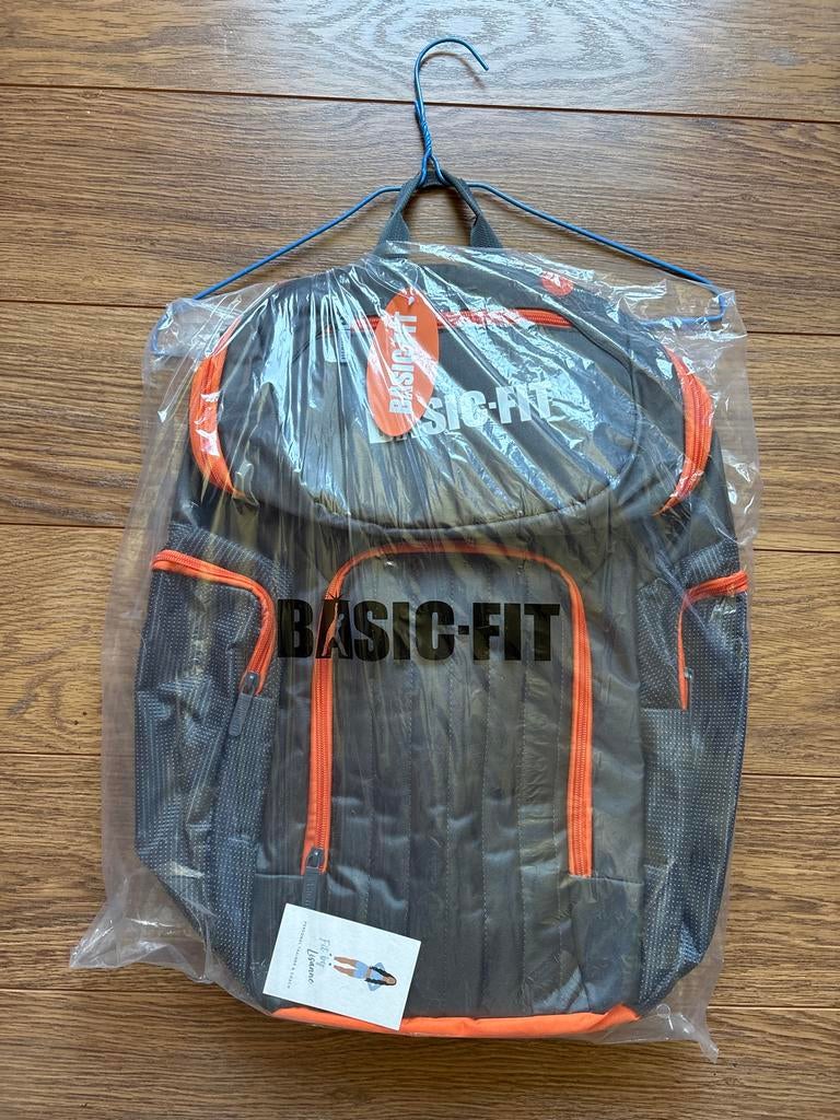 Basic-Fit rugzak - Nieuw, 25 tot 40 cm, Nieuw, Trekking, Ophalen