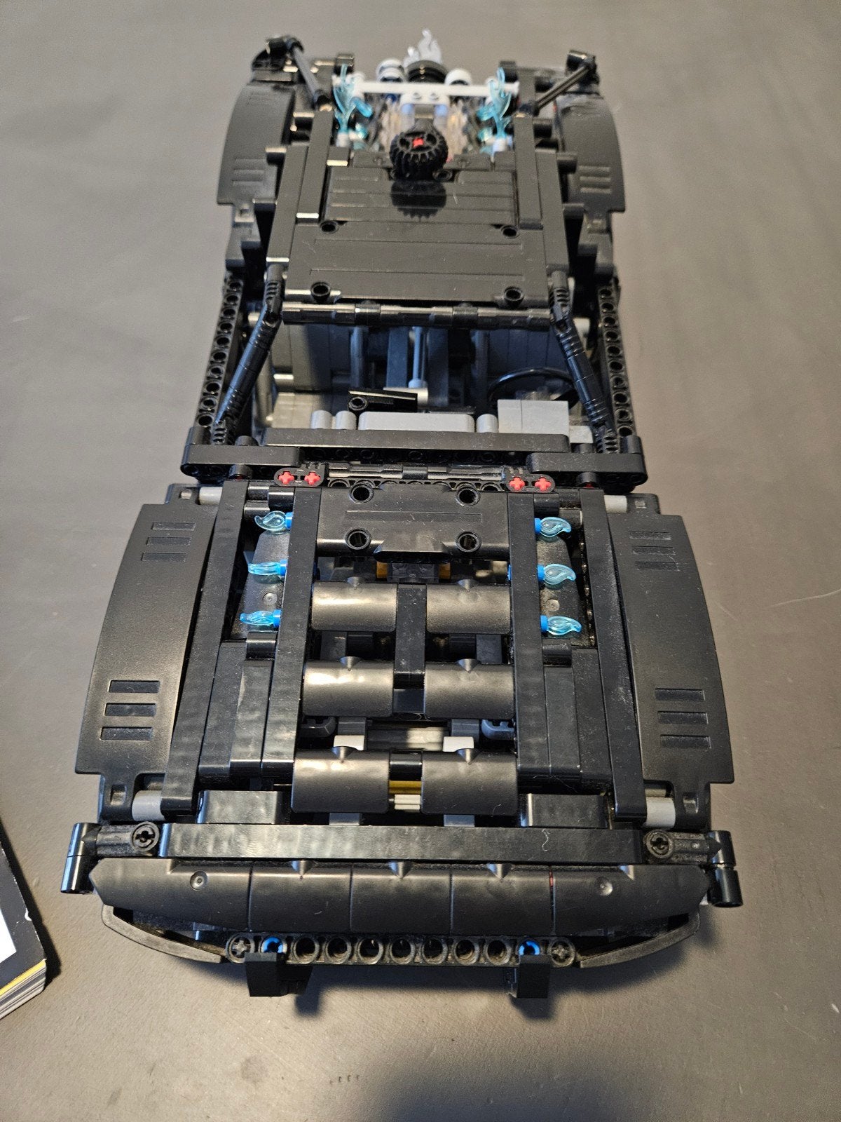 LEGO Technic The Batman - Batmobile 42127, Ophalen of Verzenden, Nieuw