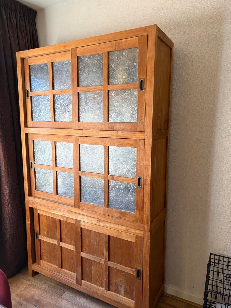 Houten kast met schuifdeuren, Ophalen, Gebruikt