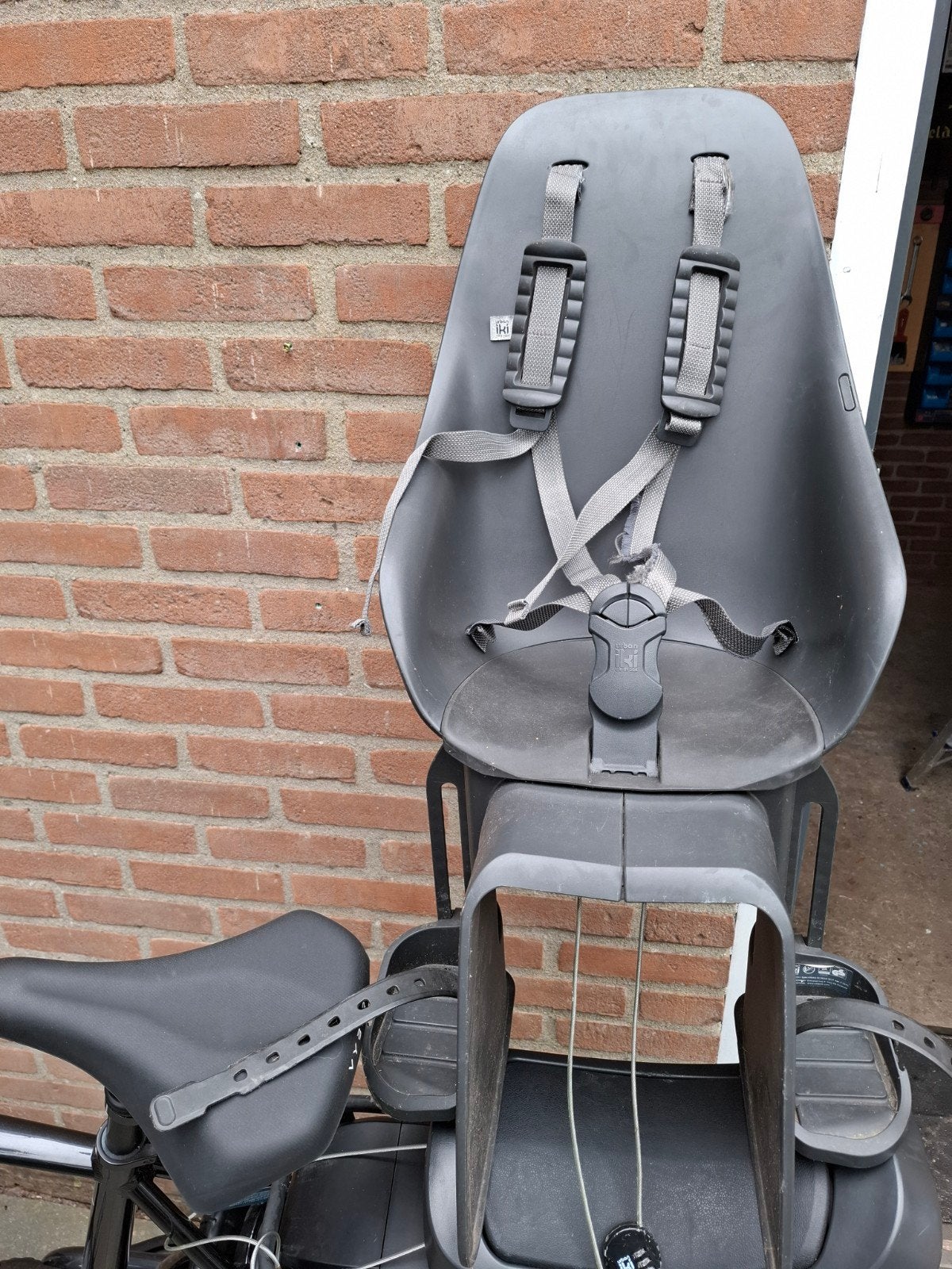 Urban iki Ta-ke achterstoeltje met adapter, Ophalen, Achterzitje, 0 t/m 18 kg, Urban Iki