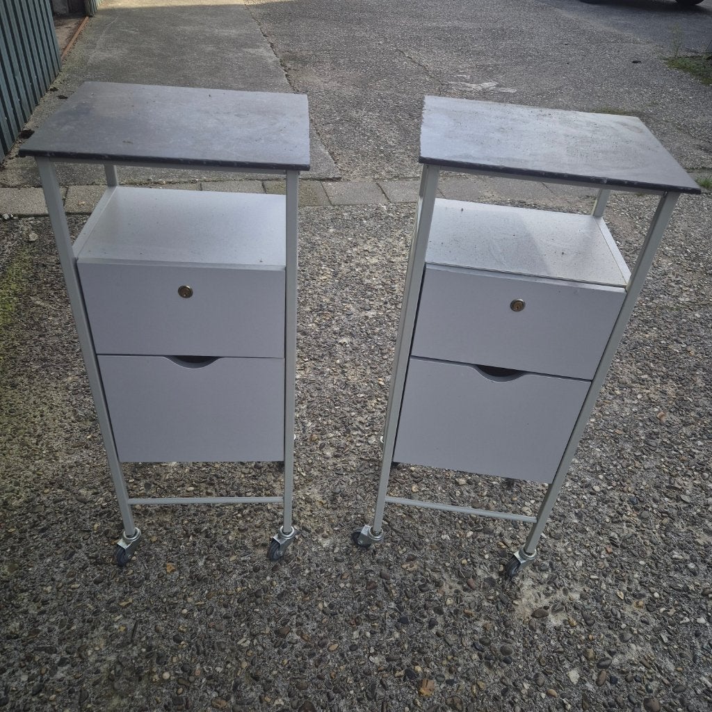 Halfhoge 'make-up/salon' kastje (2 stuks), Ophalen, Minder dan 50 cm, Gebruikt, Overige houtsoorten