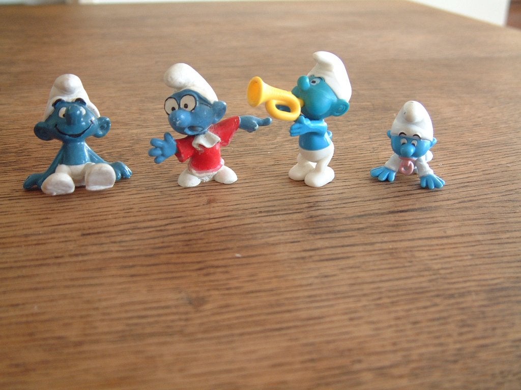 4 smurf brilsmurf Peyo W Germany en smurf schleich, Verzamelen, Smurfen, Ophalen of Verzenden, Zo goed als nieuw, Overige Smurfen