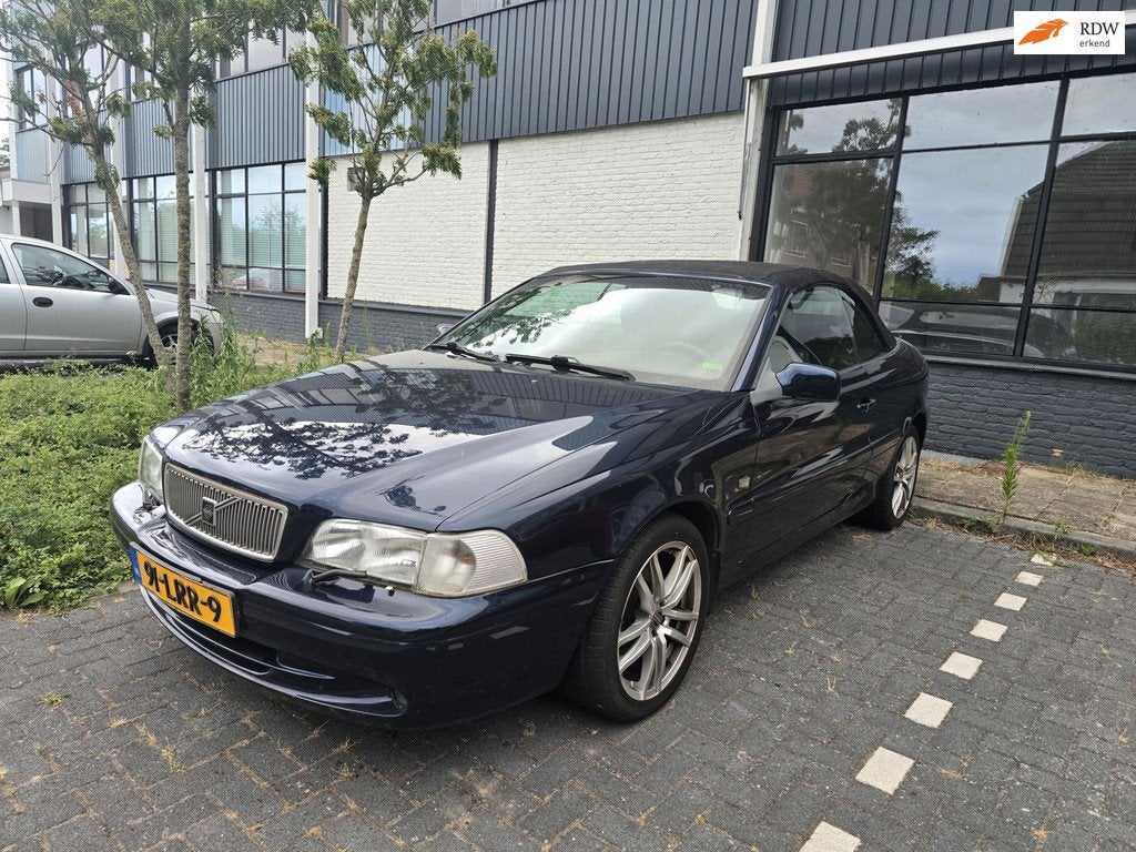 Volvo C70 Convertible 2.0 T Cabrio Airco, Auto's, Volvo, Voorwielaandrijving, C70, Gebruikt, Zwart