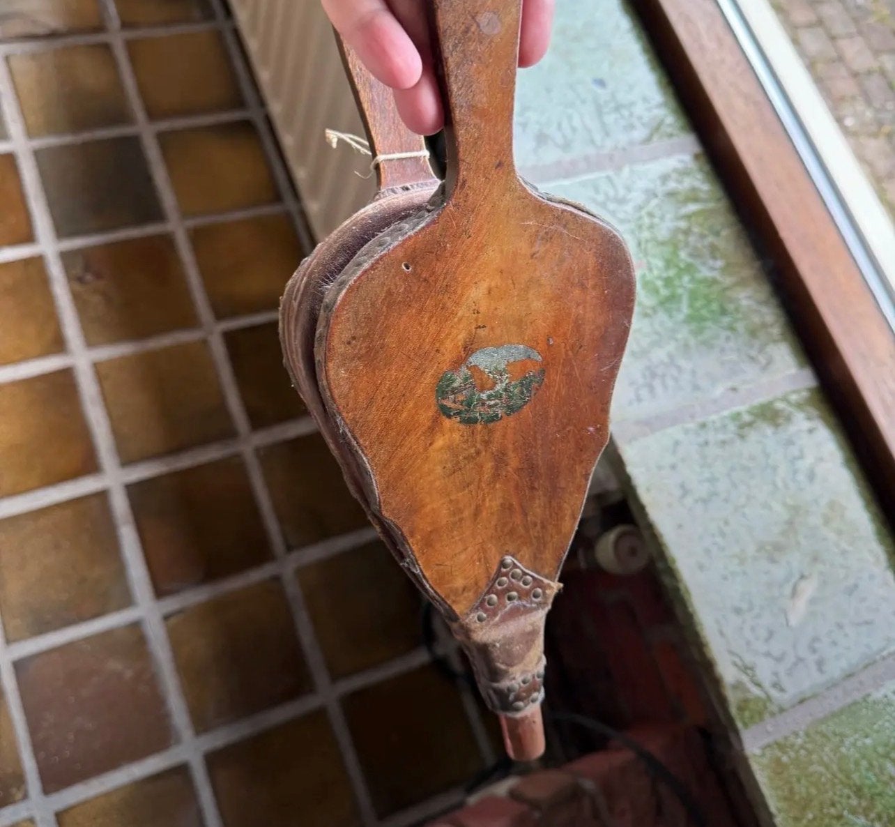 Antieke houten blaasbalg met leren balg, Antiek en Kunst, Ophalen of Verzenden