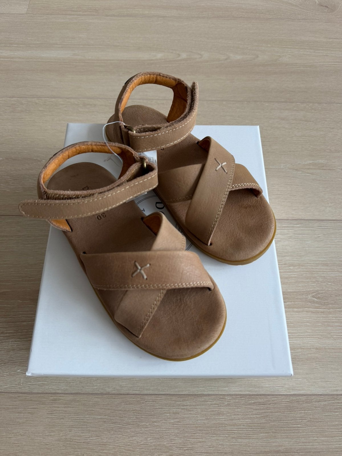 Donsje sandalen - nieuw!, Kinderen en Baby's, Babykleding | Schoentjes en Sokjes, Schoentjes, Jongetje of Meisje, Nieuw, Ophalen of Verzenden