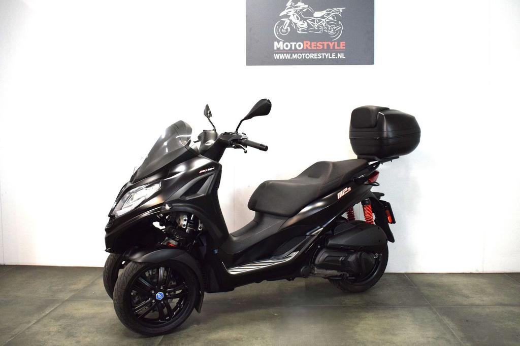 PIAGGIO MP3 300 HPE SPORT (bj 2021), Motoren, Scooter, Onbekend, Onbekend, 278 cc
