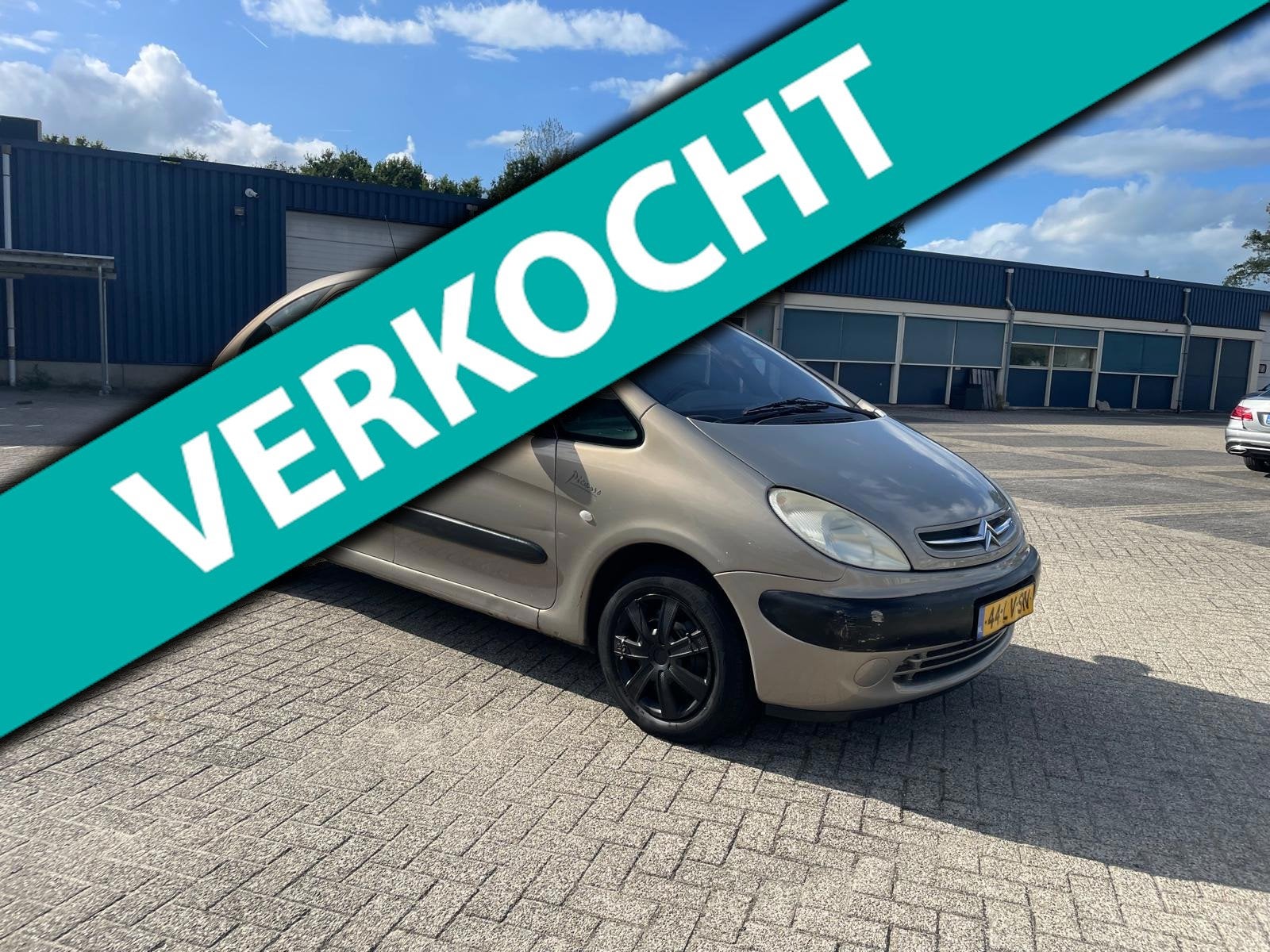 Citroen Xsara Picasso 2.0i-16V Différence AUTOMAAT, Auto's, 136 pk, 4 cilinders, 700 kg, Beige