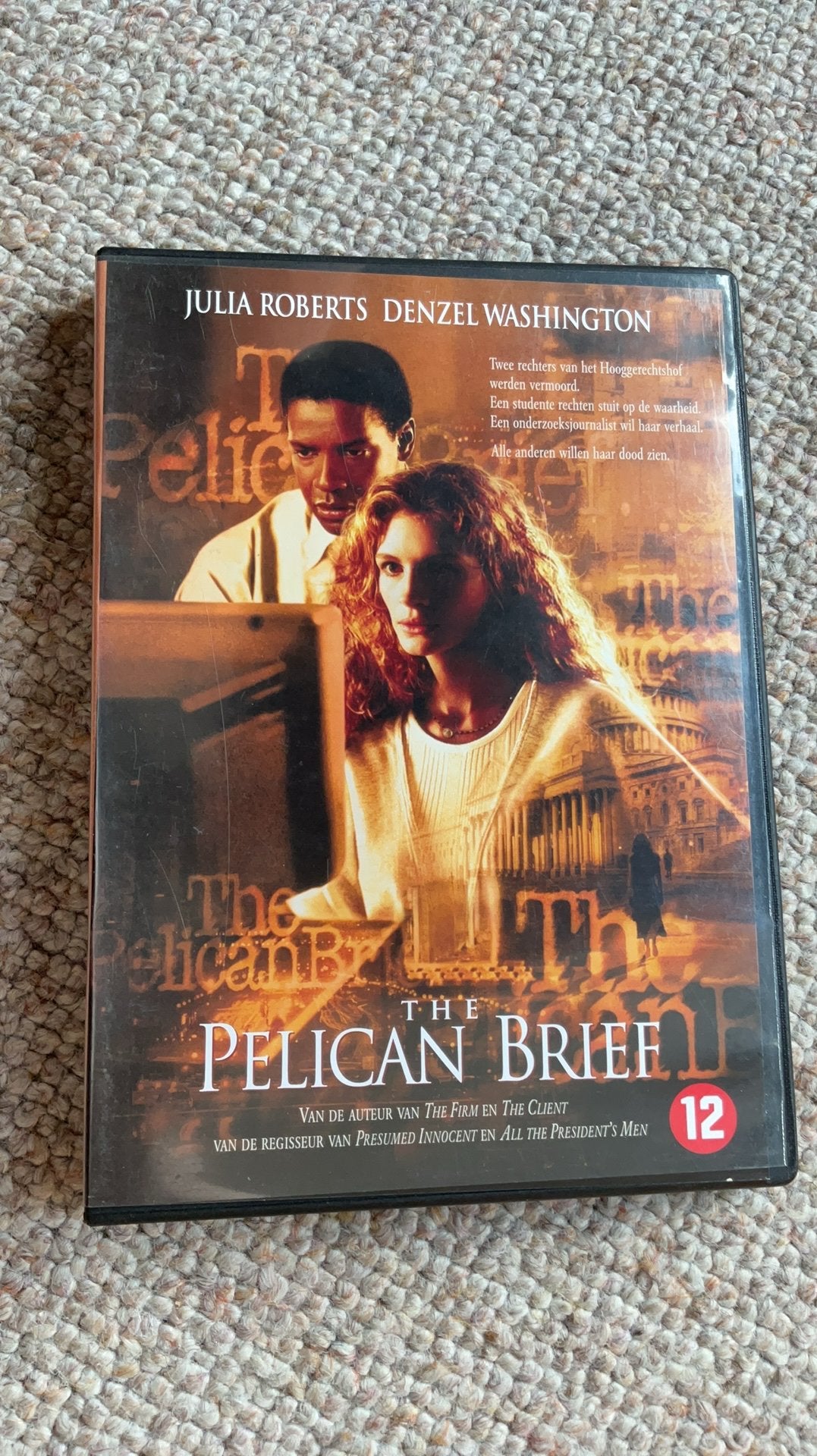The PELICAN BRIEF., Engels, Met bonustracks, Nederlands, Actiethriller
