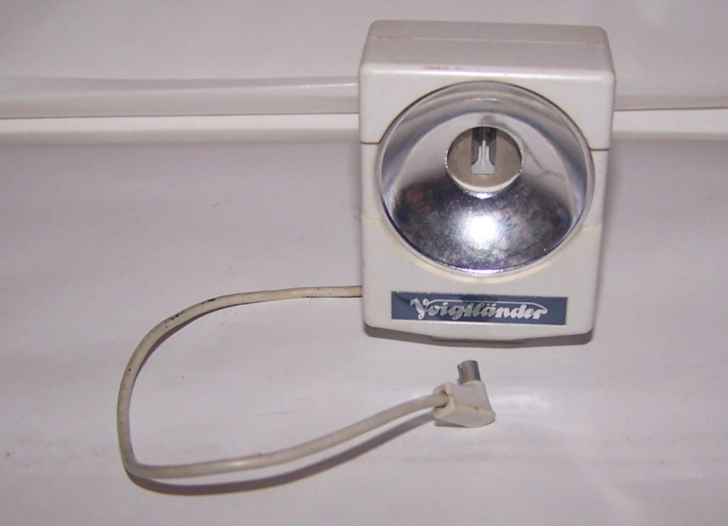 Vintage Voigtländer lampjesflitser. Izgs., Ophalen of Verzenden, 1960 tot 1980, Flitser