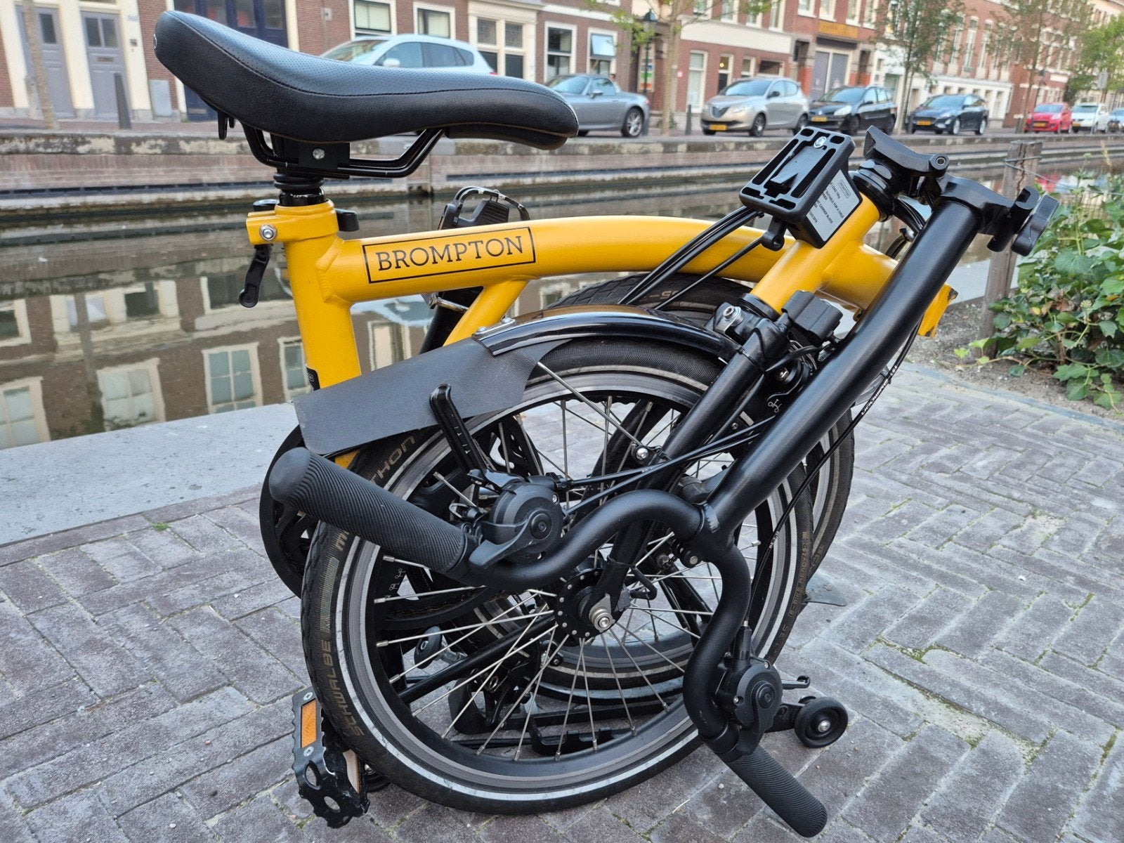 Foto 11 van Brompton C-line M6R Bumblebee Yellow (nov.2024)