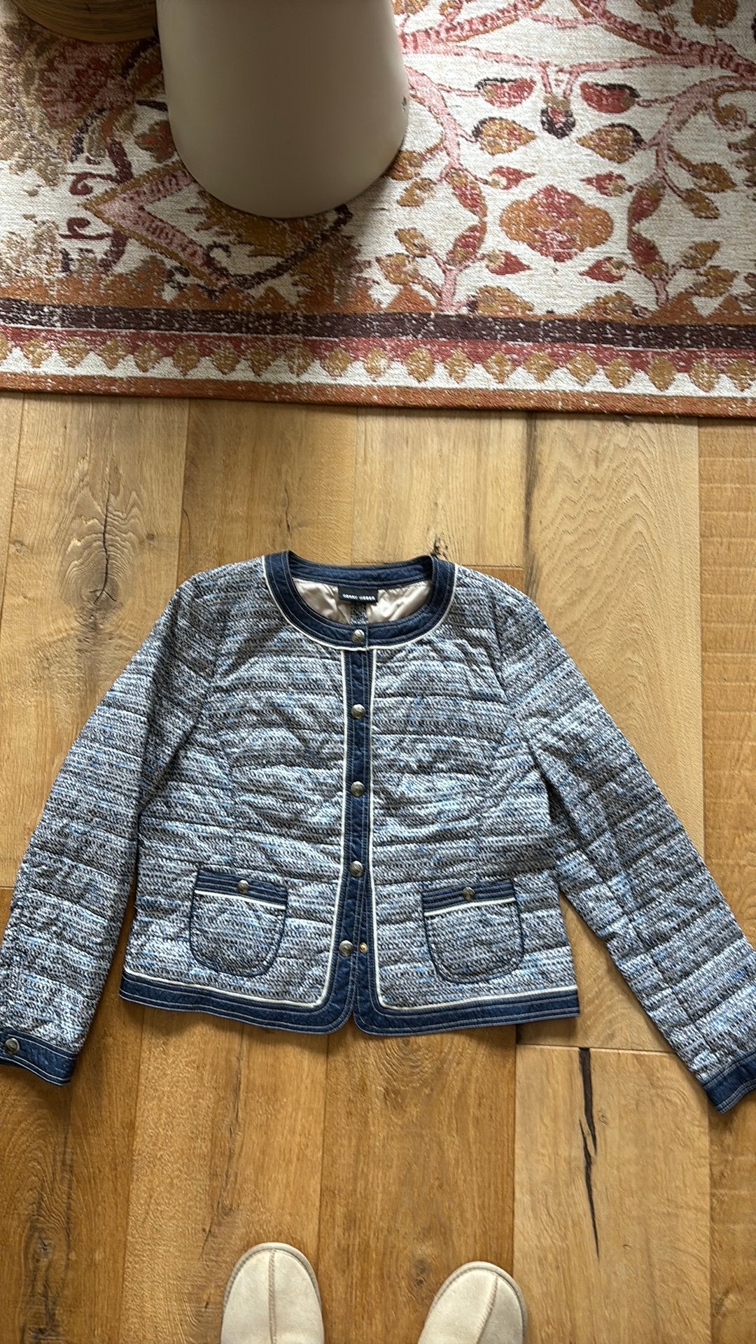Gerry Weber maat 42/44 korte donsjas jeansblauwe tint nieuw, Maat 42/44 (L), Nieuw, Jasje, Verzenden