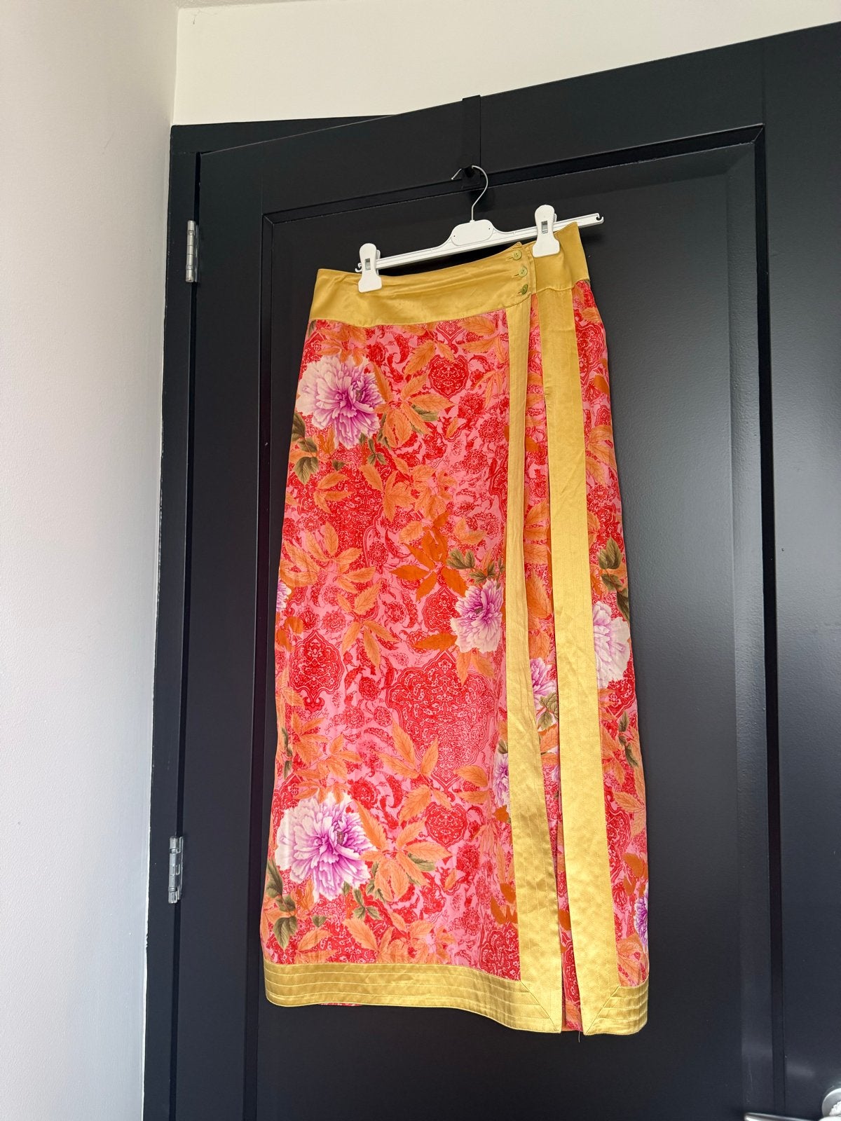 Kenzo Jungle wikkelrok met bloemenprint, Maat 38/40 (M), Ophalen of Verzenden, Zo goed als nieuw, Rood